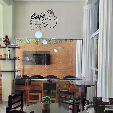 Condominio Resort Na Cidade Das Aguas Sulfurosas โปโซส เด คาลดัส ภายนอก รูปภาพ