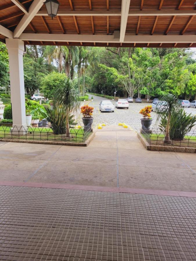 Condominio Resort Na Cidade Das Aguas Sulfurosas โปโซส เด คาลดัส ภายนอก รูปภาพ