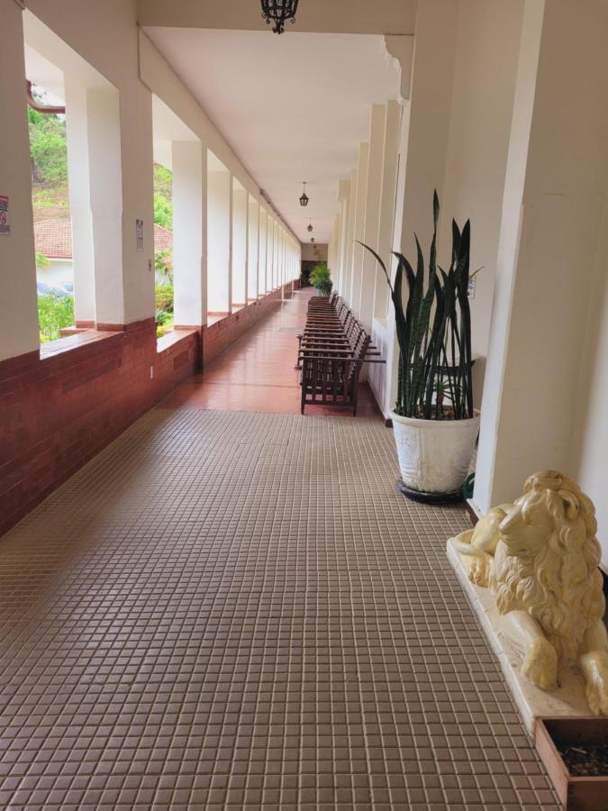 Condominio Resort Na Cidade Das Aguas Sulfurosas โปโซส เด คาลดัส ภายนอก รูปภาพ